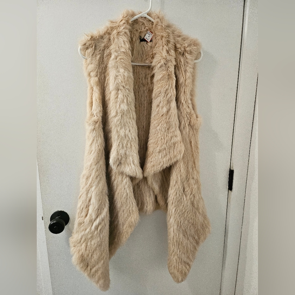 Fur vest